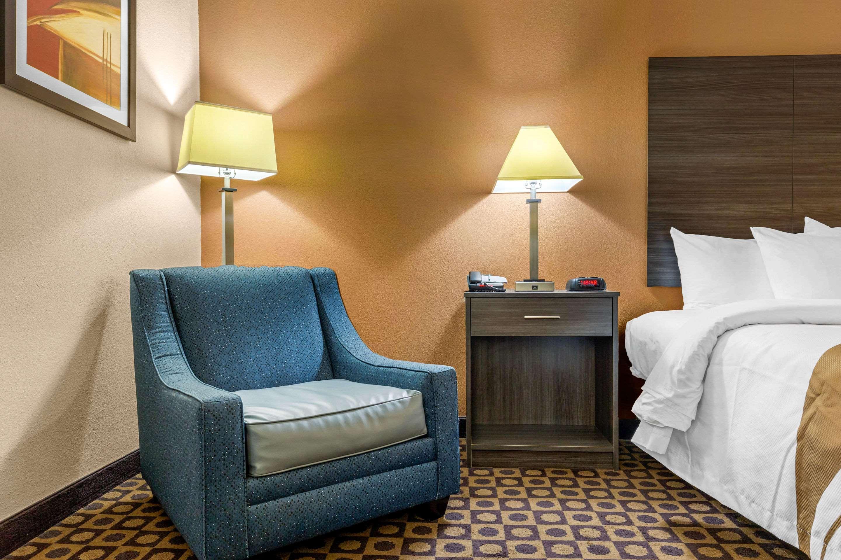 Quality Inn High Point - Archdale Екстер'єр фото