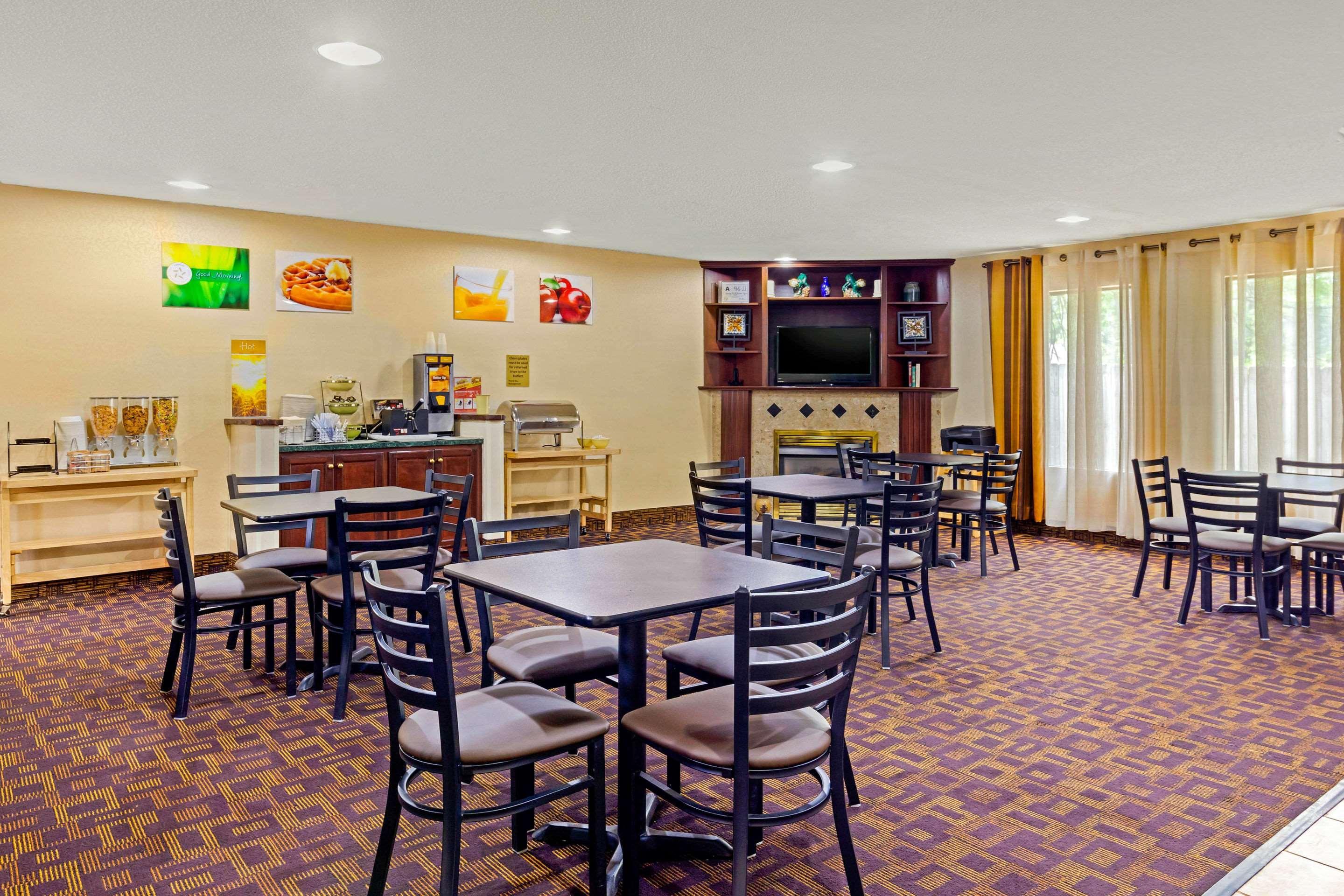 Quality Inn High Point - Archdale Екстер'єр фото